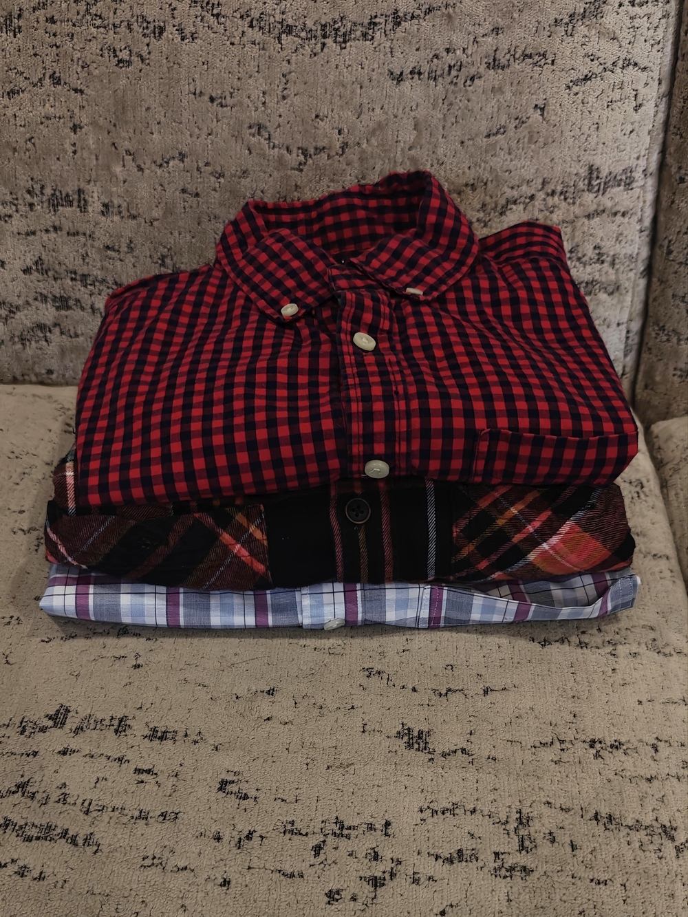 3 Men's Plaid Button Down Shirts Bundle - GAP, Apt 9, Urban Pipeline (S/M)
